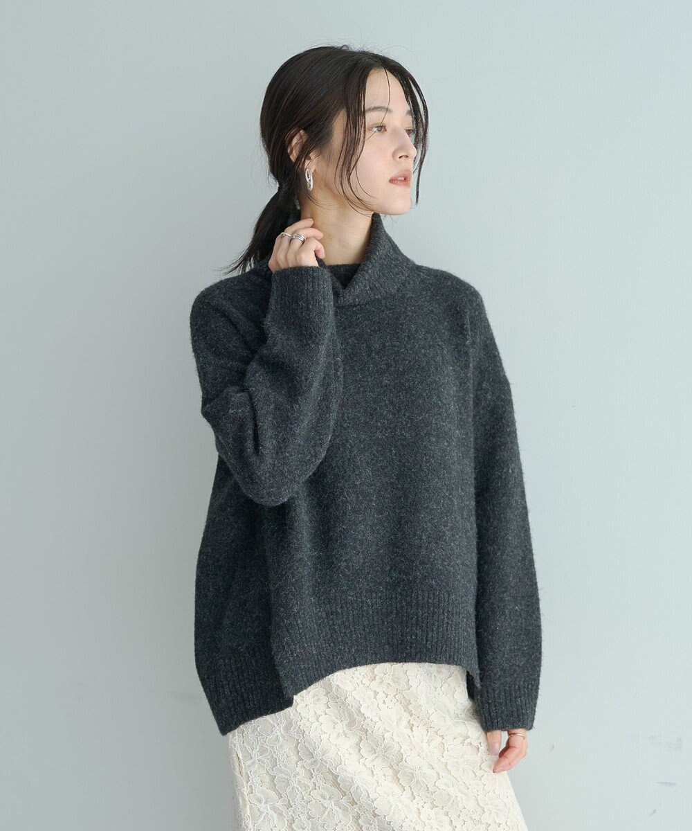 YECCA VECCA スリットタートルネックニット 