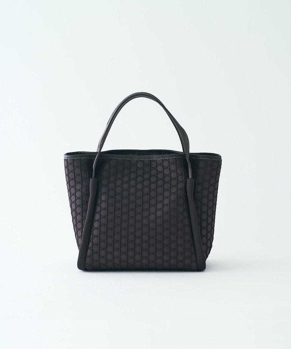 MIYABIYA LAQUOH【撥水加工】篭目柄エンボスボンディングトートL 