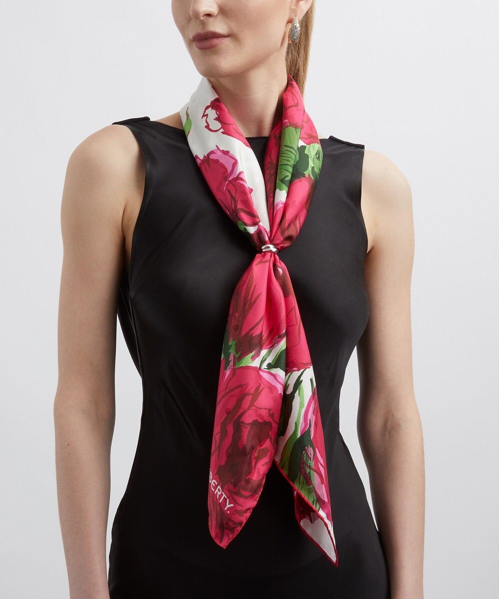 LIBERTY. カーライン ヘイズ 90x90 シルクスカーフ 