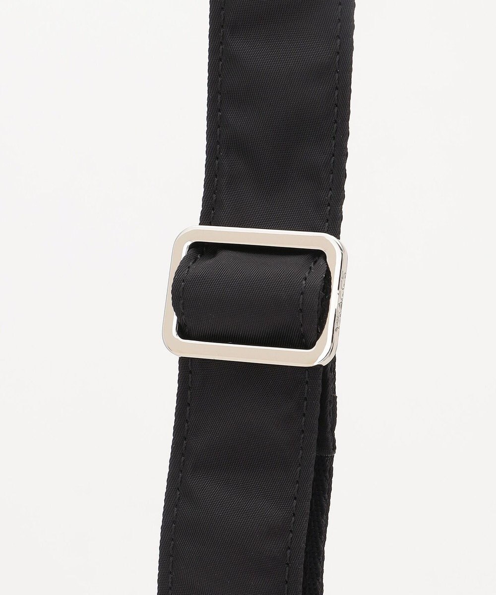 Y'SACCS スクエアすっきりトート SSサイズ 