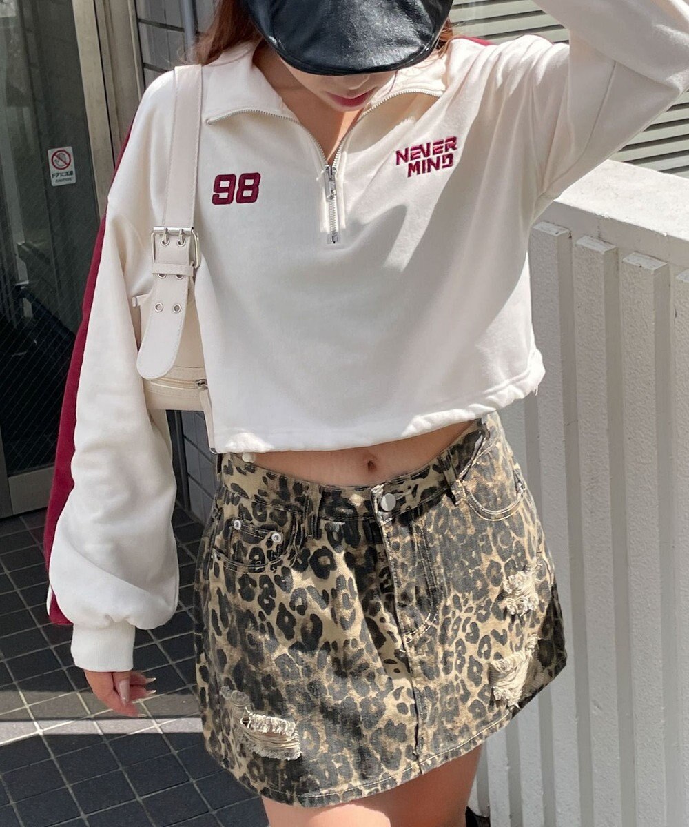 WEGO 刺繍ハーフジップショートスウェット 