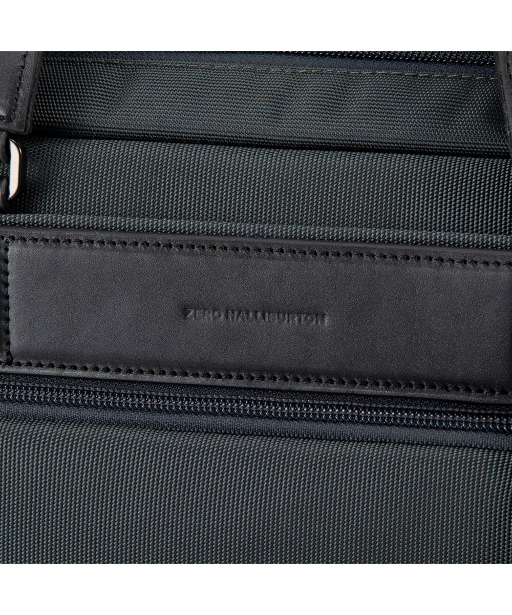 ZERO HALLIBURTON  ＺＥＳＴ３ ビジネスリュック  B4サイズ 15.6インチPCPC収納 19/24L 2気室 エキスパンド 2way 81736 