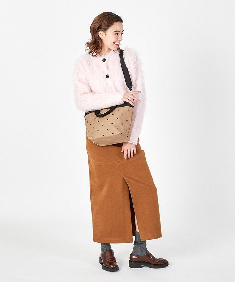 LeSportsac BUCKET TOTE/モカブラックハートエンブロイダリー 