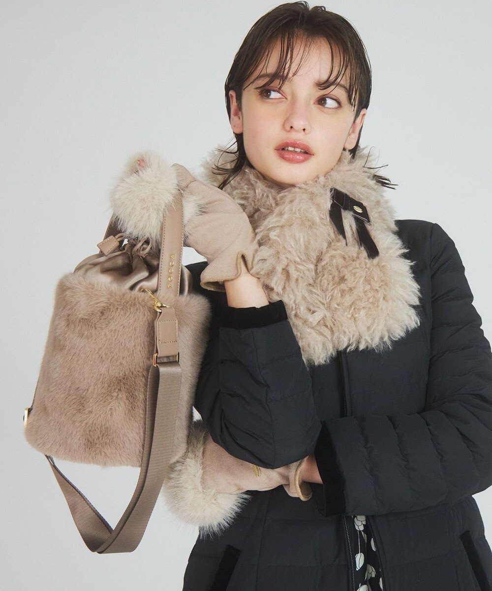 TOCCA 【ショルダー取り外し可能】MILKY TEA FURBAG ファーバッグ 
