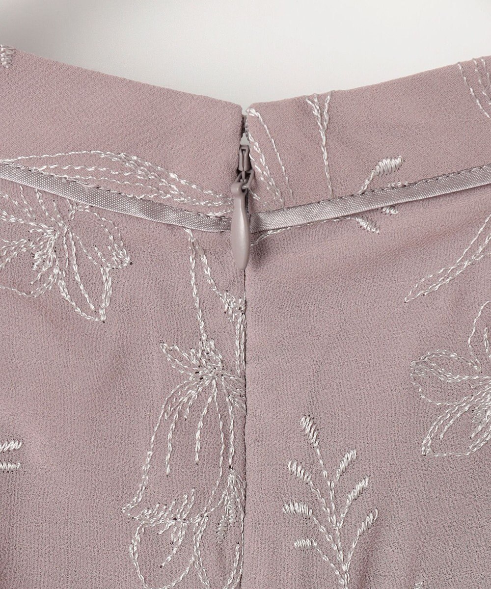 ANY SIS 【Lily Calin】ラインエンブロイダリー ドレス 