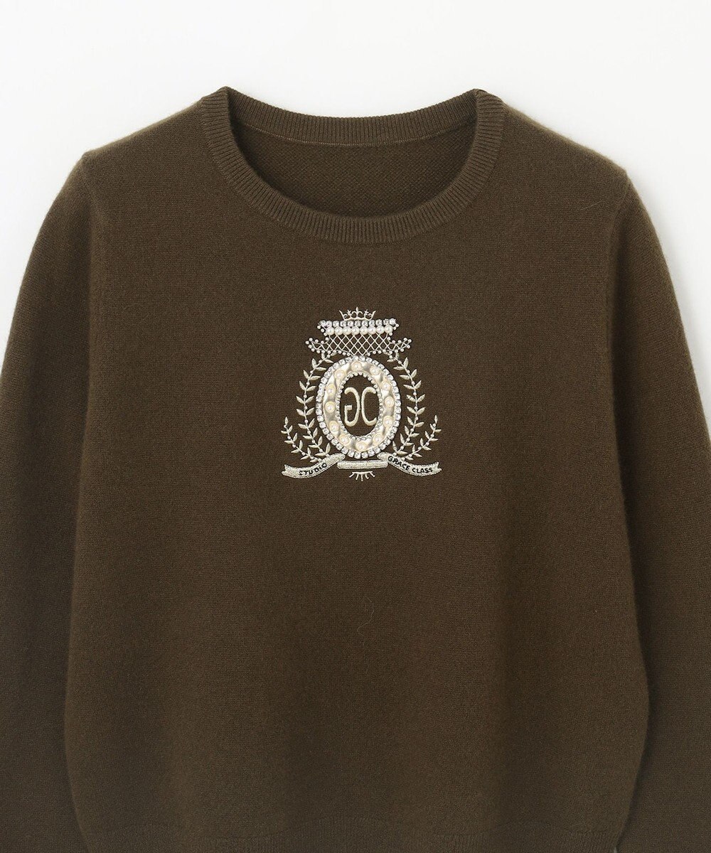 GRACE CONTINENTAL エンブレム刺繍ニットトップ 