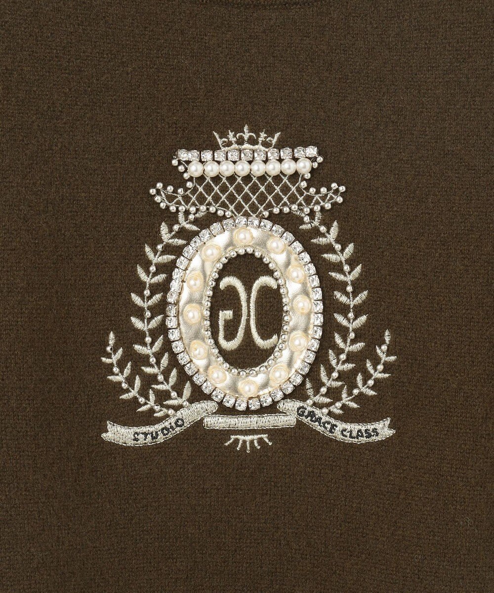 GRACE CONTINENTAL エンブレム刺繍ニットトップ 