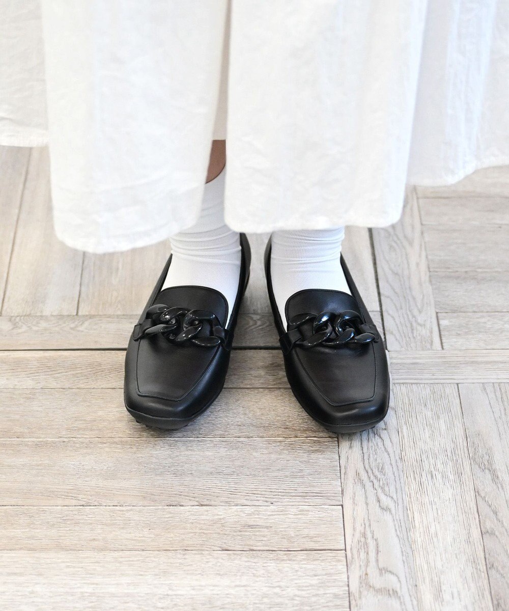 Pointer 【石岡真実さん着用】日本製 本革超軽量チェーンモチーフローファー 