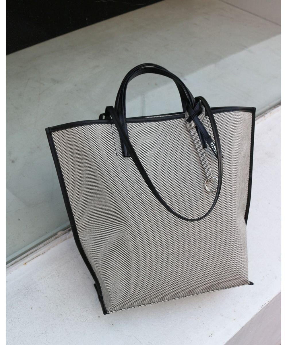 MORROW by thank 【A4サイズ収納可/軽量】VIVIAN LARGE 