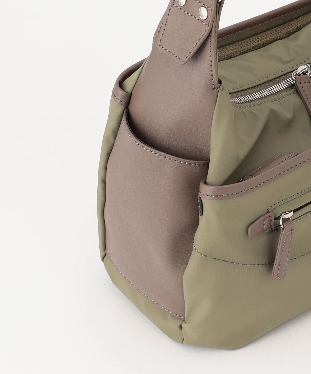 Y'SACCS 【ムック本掲載】【ナイロンタフタ×リサイクルレザー】デイリーショルダー　Sサイズ 