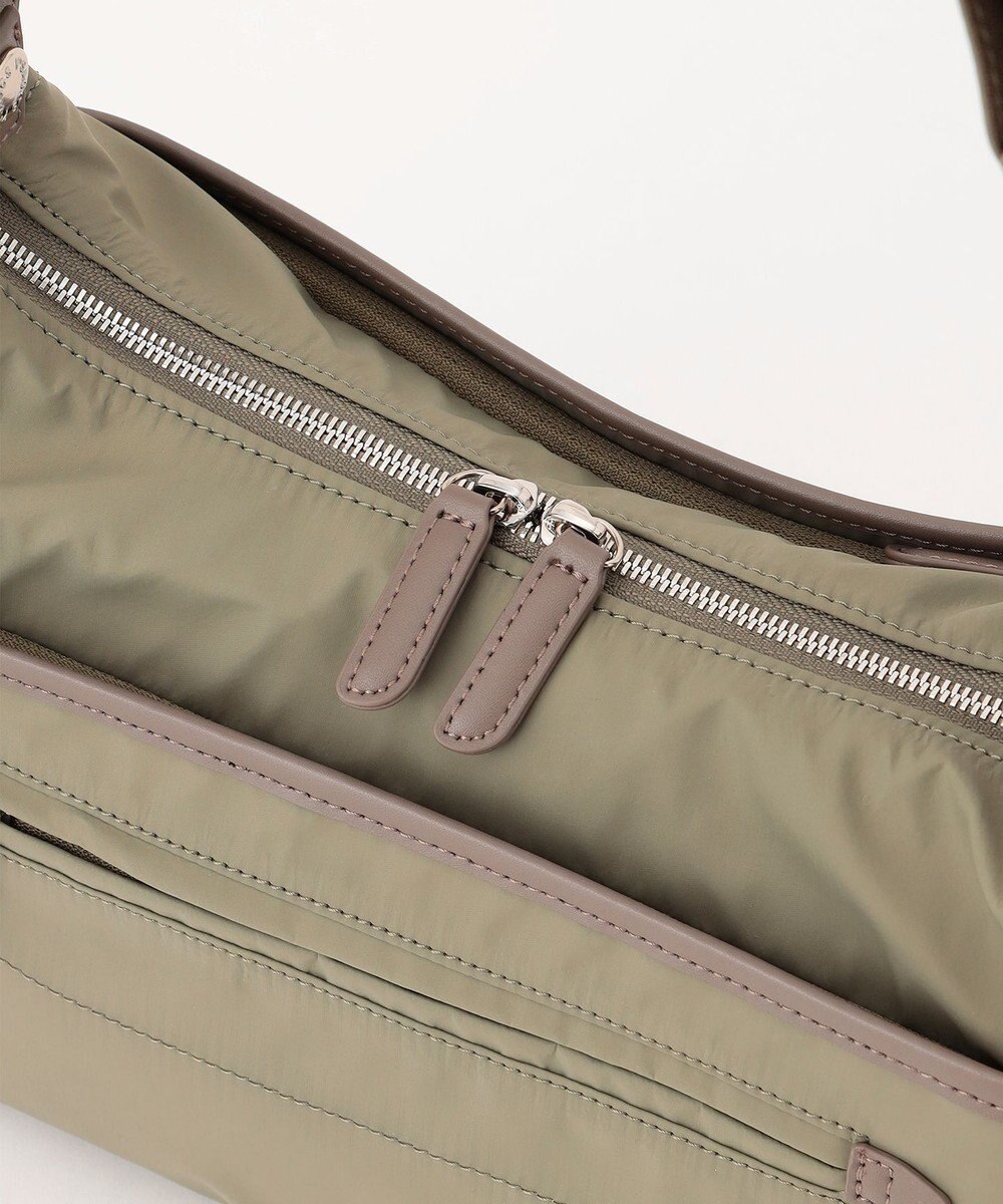 Y'SACCS 【ムック本掲載】【ナイロンタフタ×リサイクルレザー】デイリーショルダー　Sサイズ 