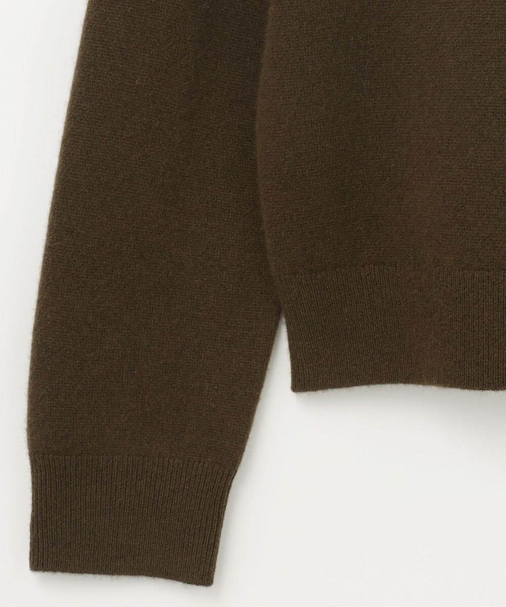 GRACE CONTINENTAL エンブレム刺繍ニットトップ 