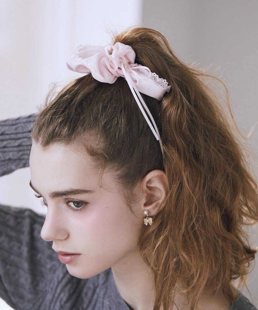 Maison de FLEUR リボンビジューイヤリング 