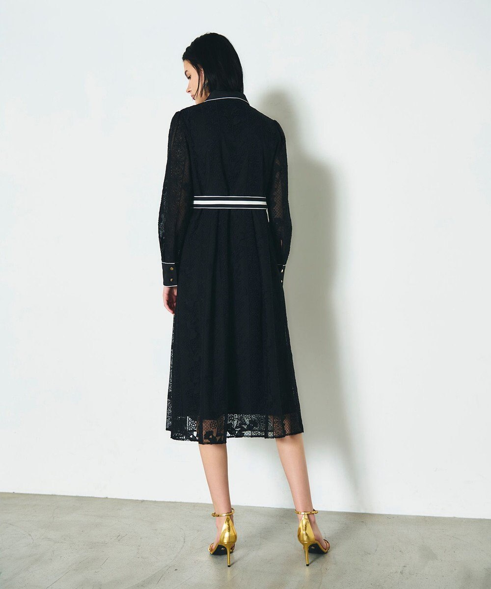 GRACE CONTINENTAL ストライプフラワー刺繍ワンピース 