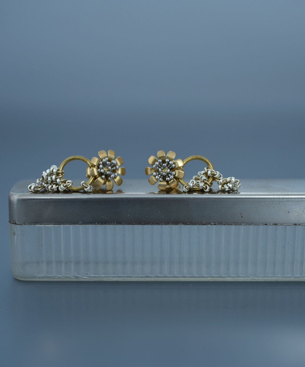 monshiro マーガレットイヤリング 