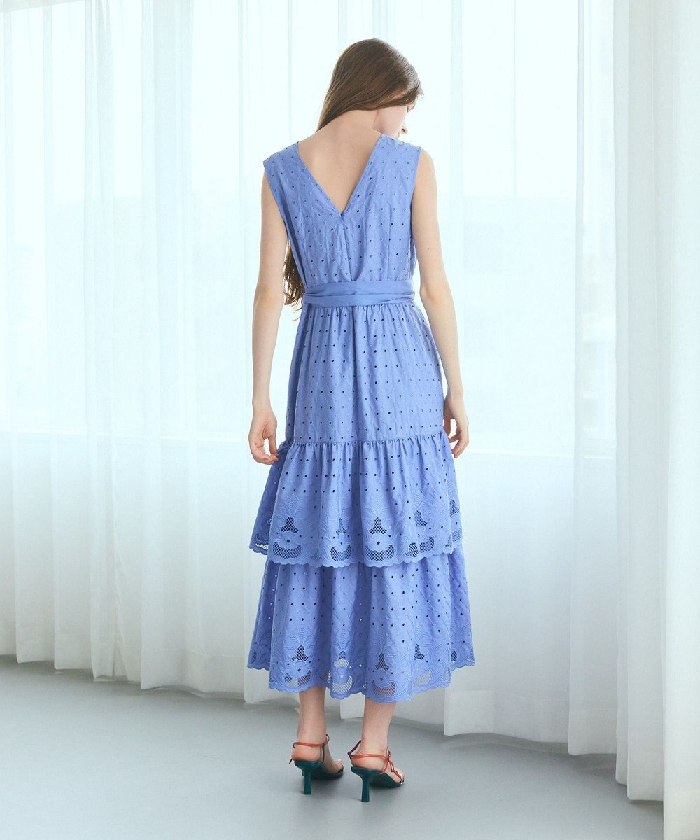 GRACE CONTINENTAL カットワークembドレス 