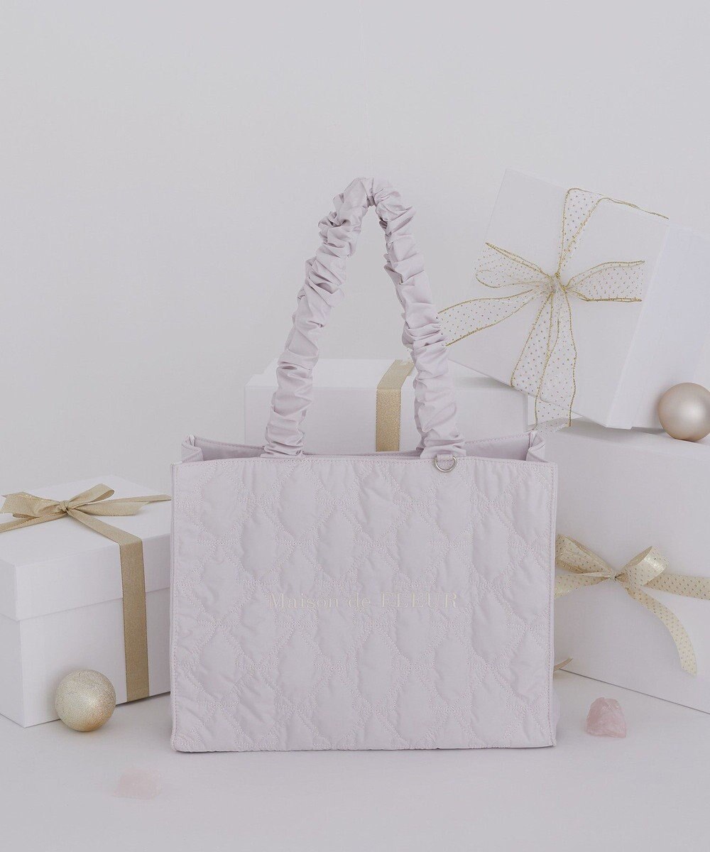 Maison de FLEUR ギャザーハンドルリボンキルティングトート 
