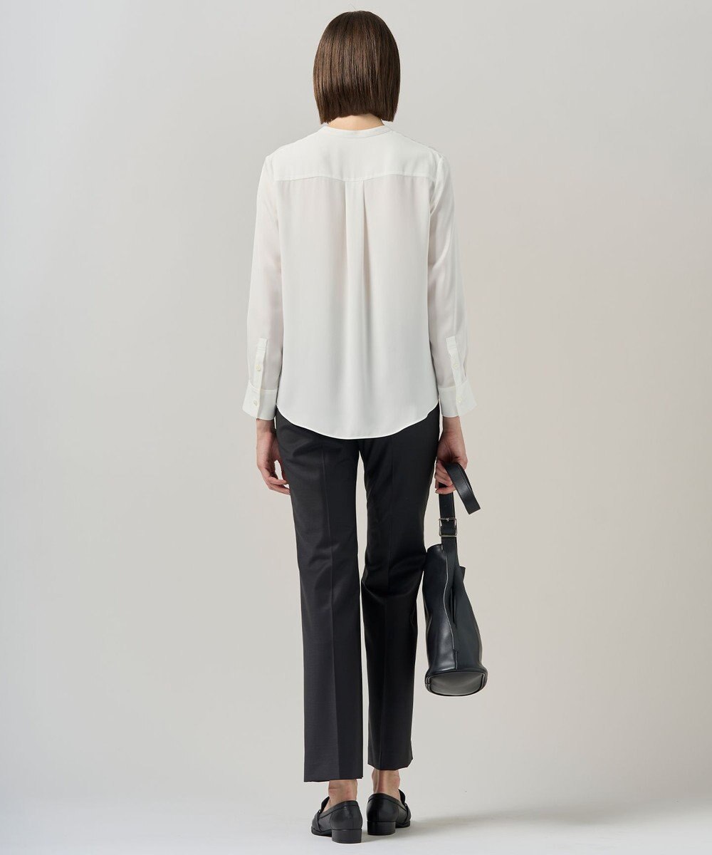 ICB L 【新色追加・WEB限定】BackSatinAmunzen キーネックブラウス 