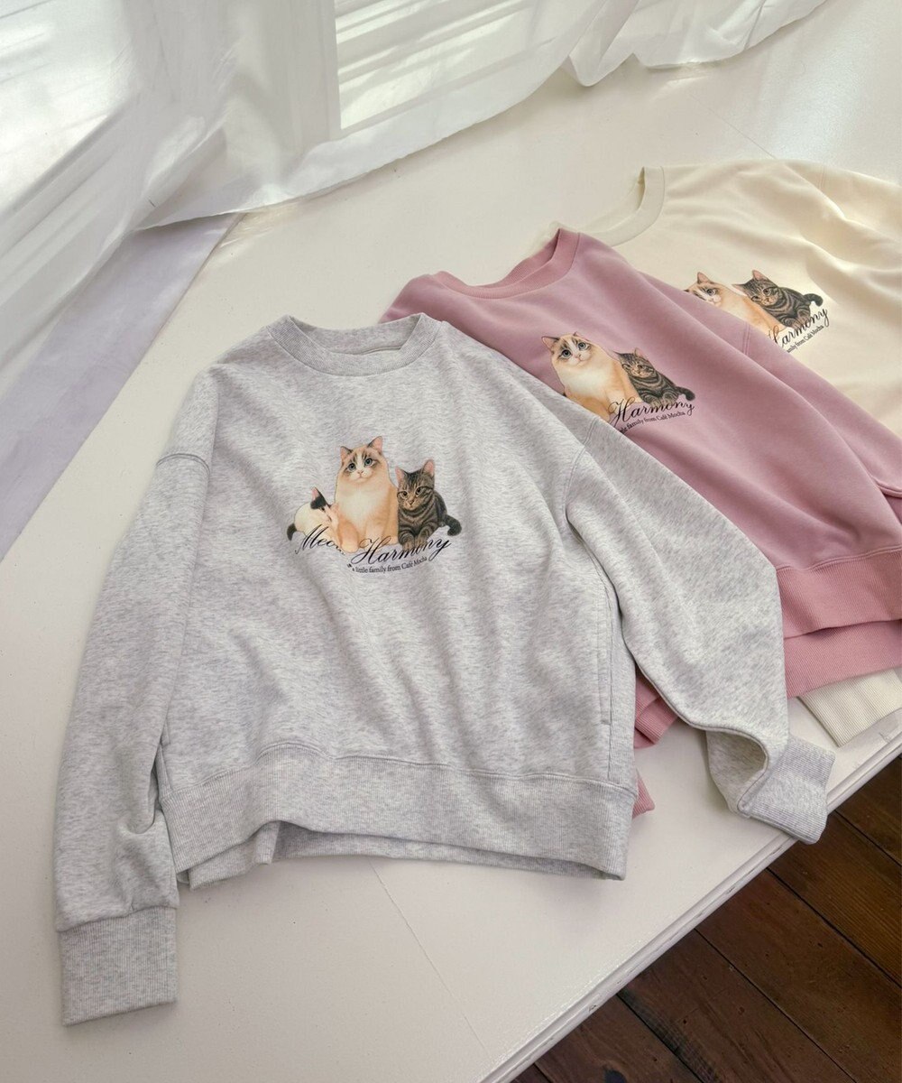 Feroux 【猫カフェMOCHAコラボ】猫ちゃんプリント トレーナー 