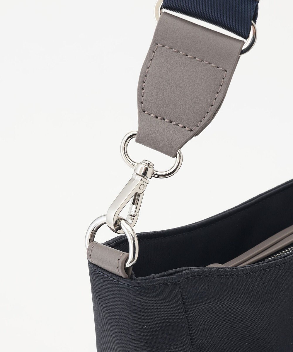 Y'SACCS ツイルナイロン　カーブショルダー　Mサイズ 