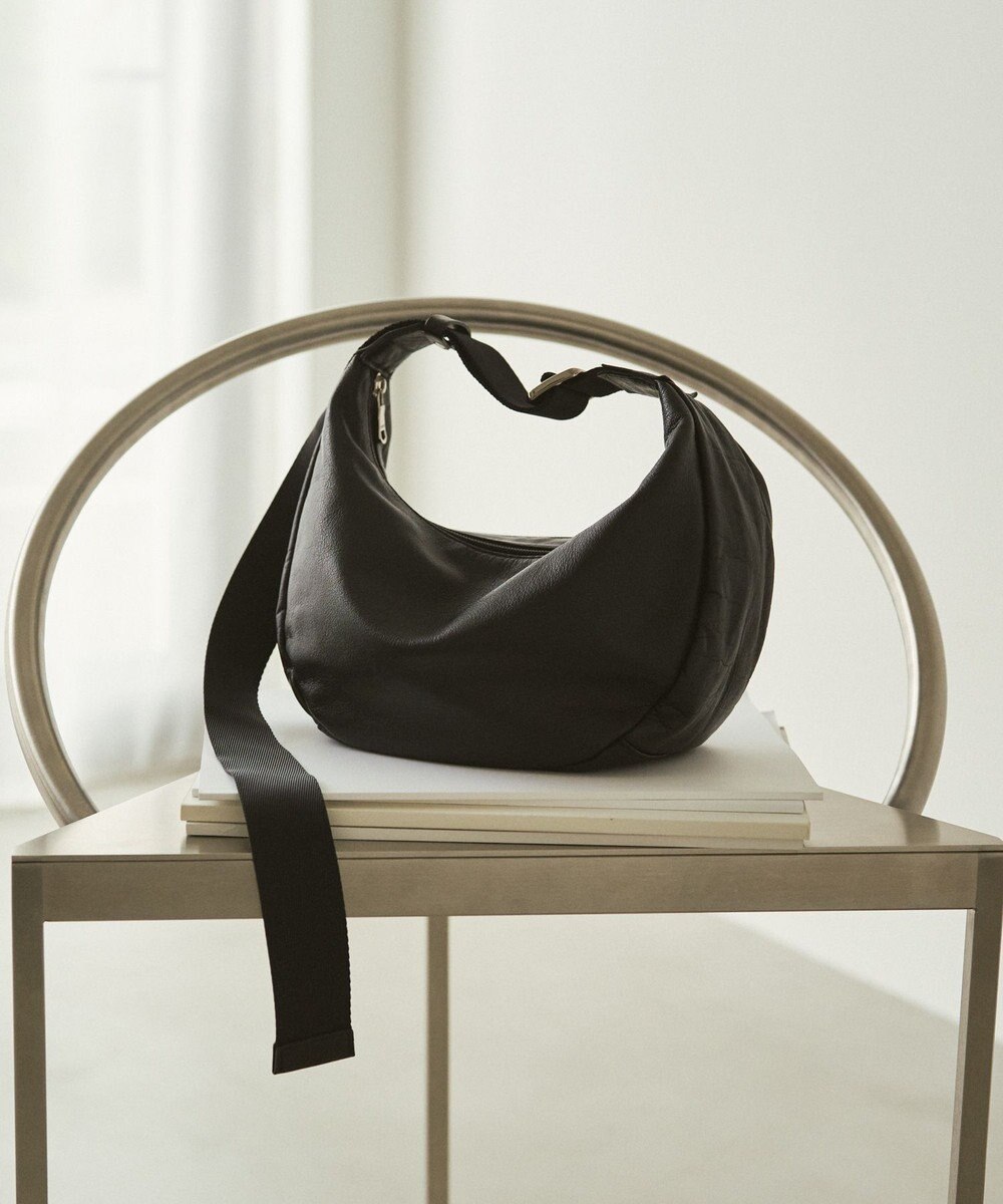 russet ＜ブランド人気No.1ショルダー＞ソフトレザーラウンドショルダーバッグ(CE-1326-WEB) 