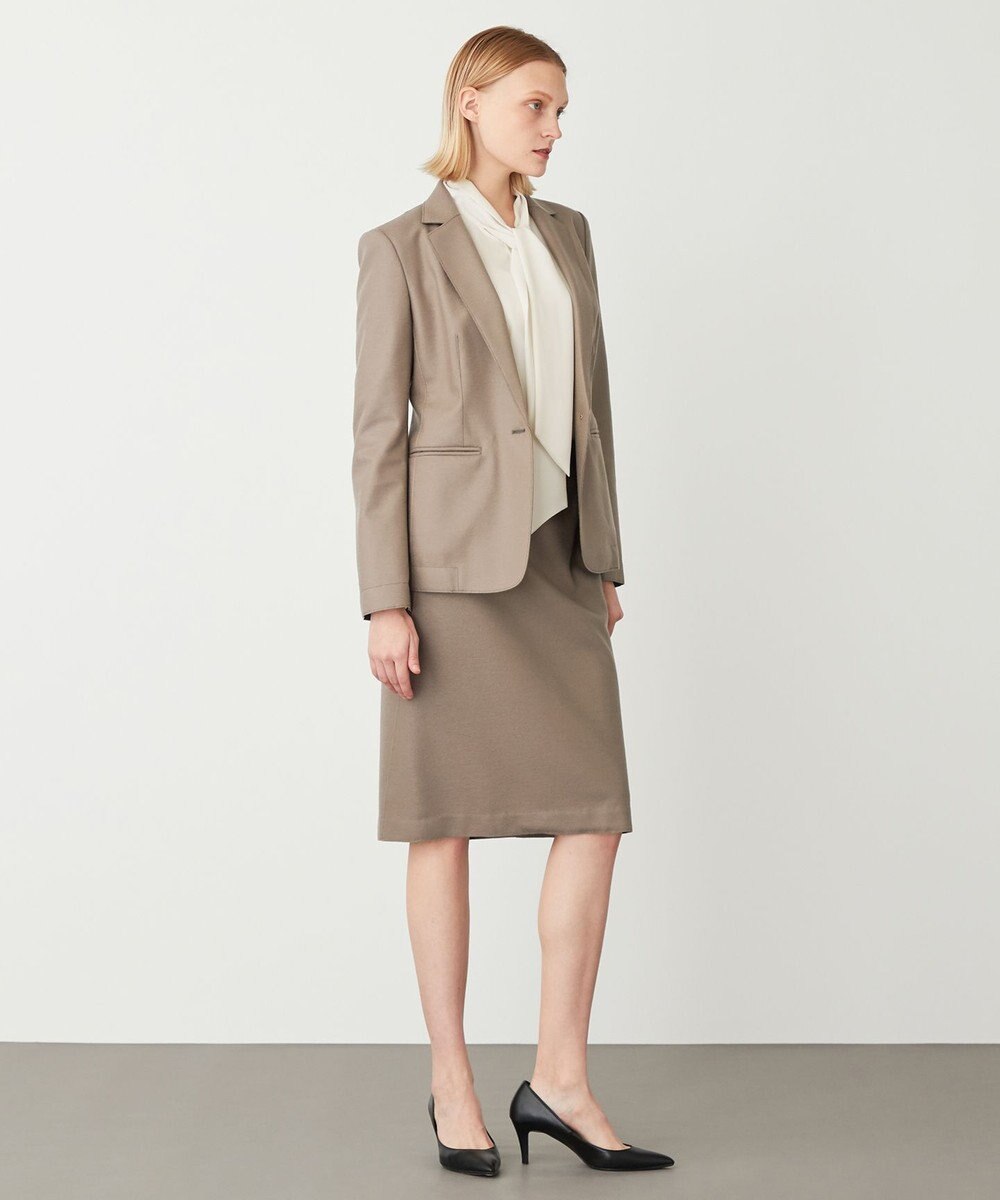 BEIGE， CORBY / テーラードジャケット 