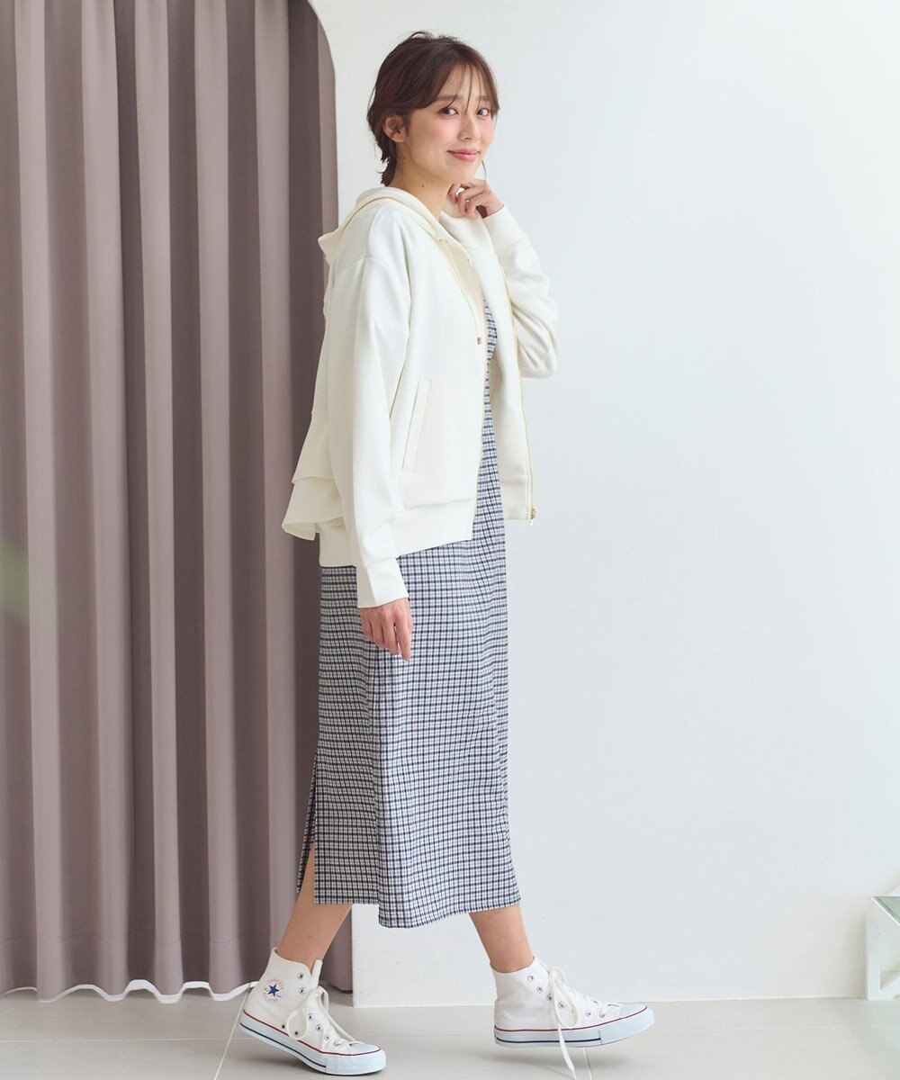 Feroux 【洗える】バックフリル ダンボールパーカー 