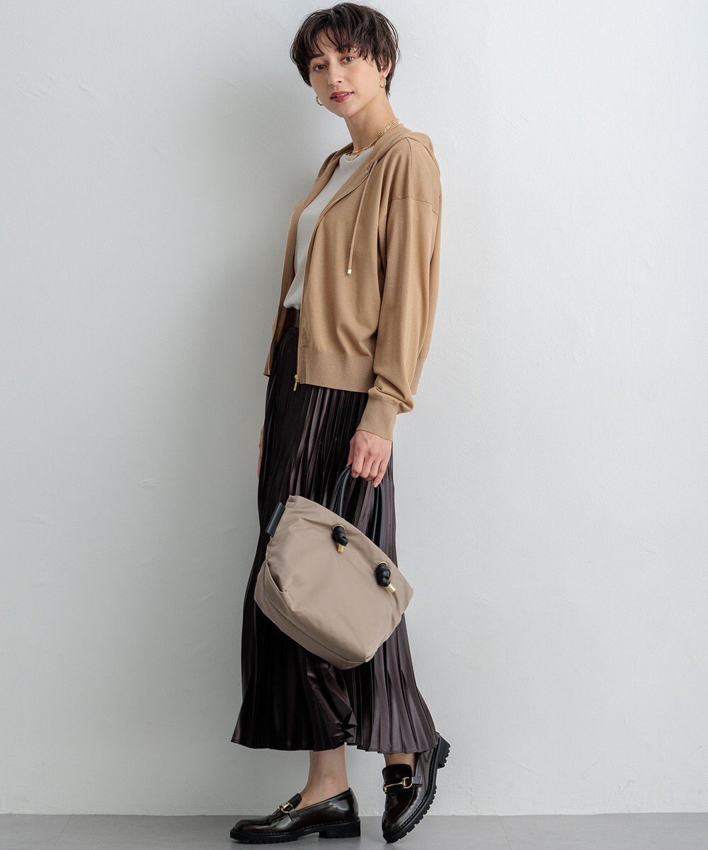 23区 【洗える】オータムシャイニー ニットパーカー 