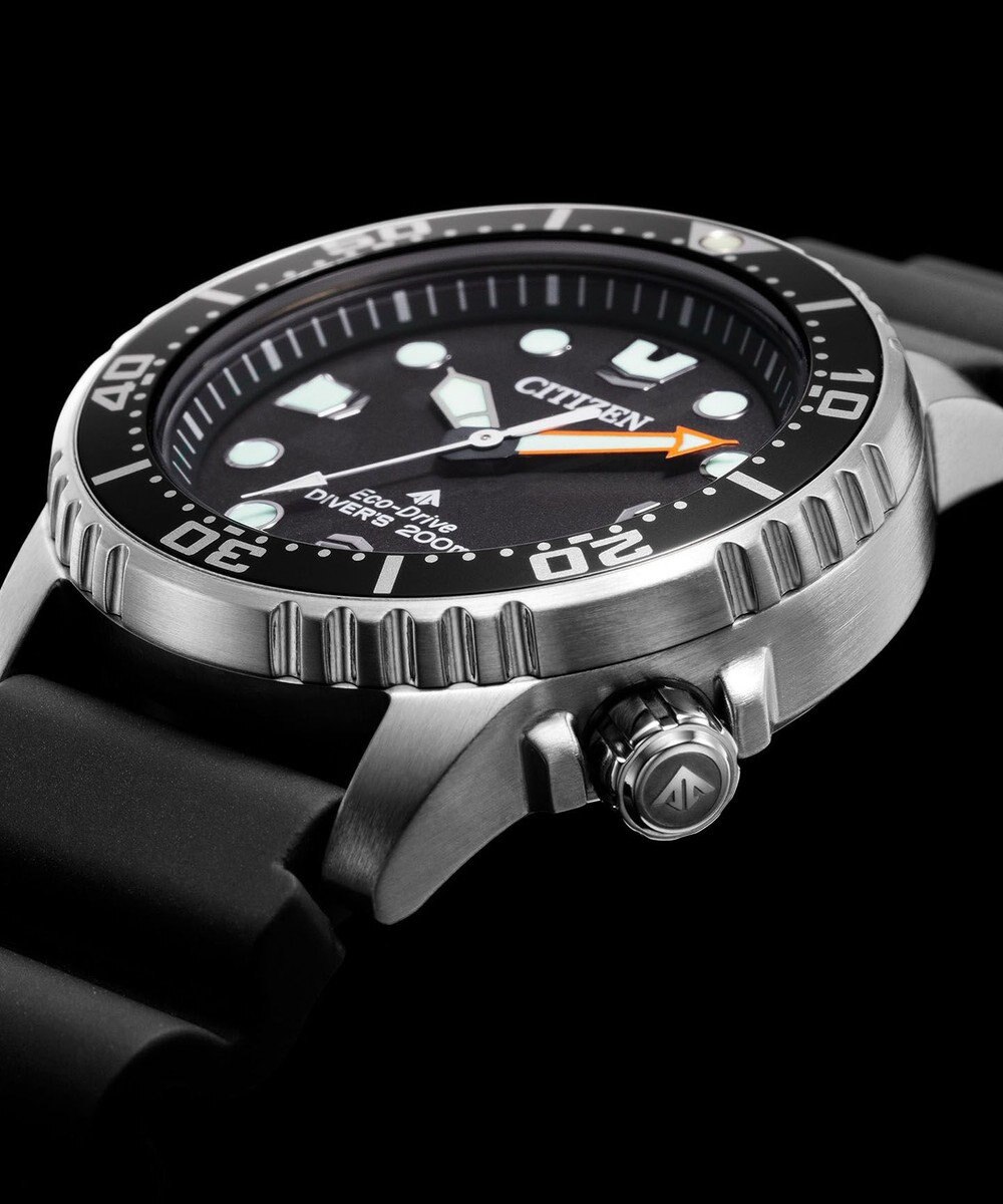 CITIZEN 【ケース径約37mmのボーイズサイズ】大きすぎず小さすぎず絶妙なサイズ感のダイバーズウオッチ 