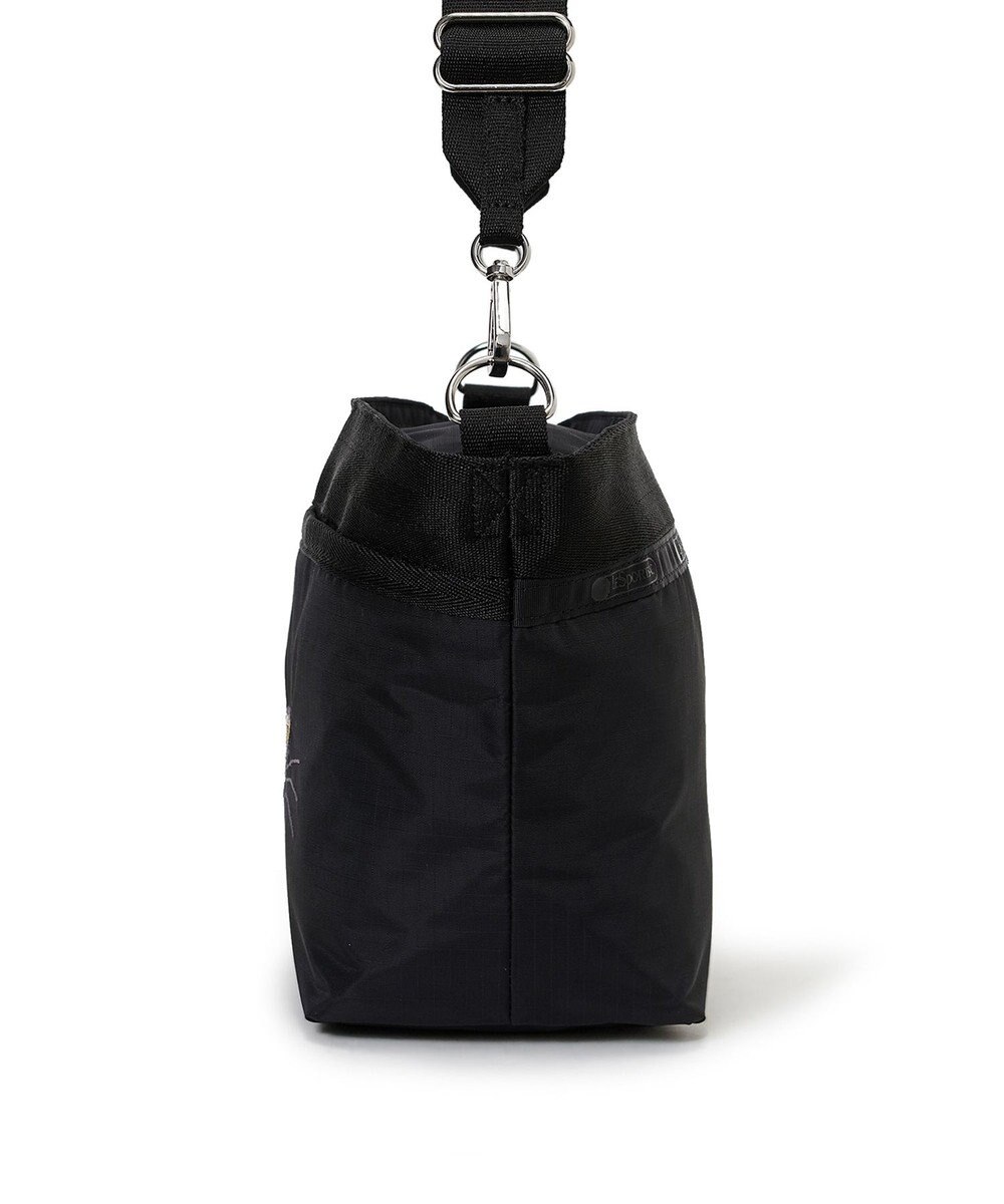 LeSportsac SMALL BUCKET BAG/ブラックキャッツエンブロイダリー 