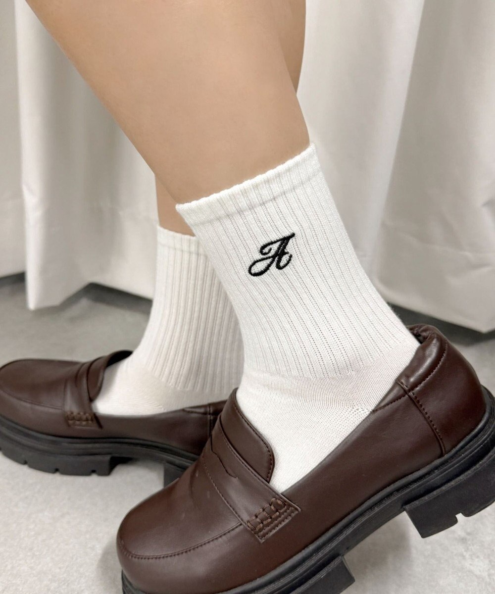 WEGO アルファベット刺繍ソックス 