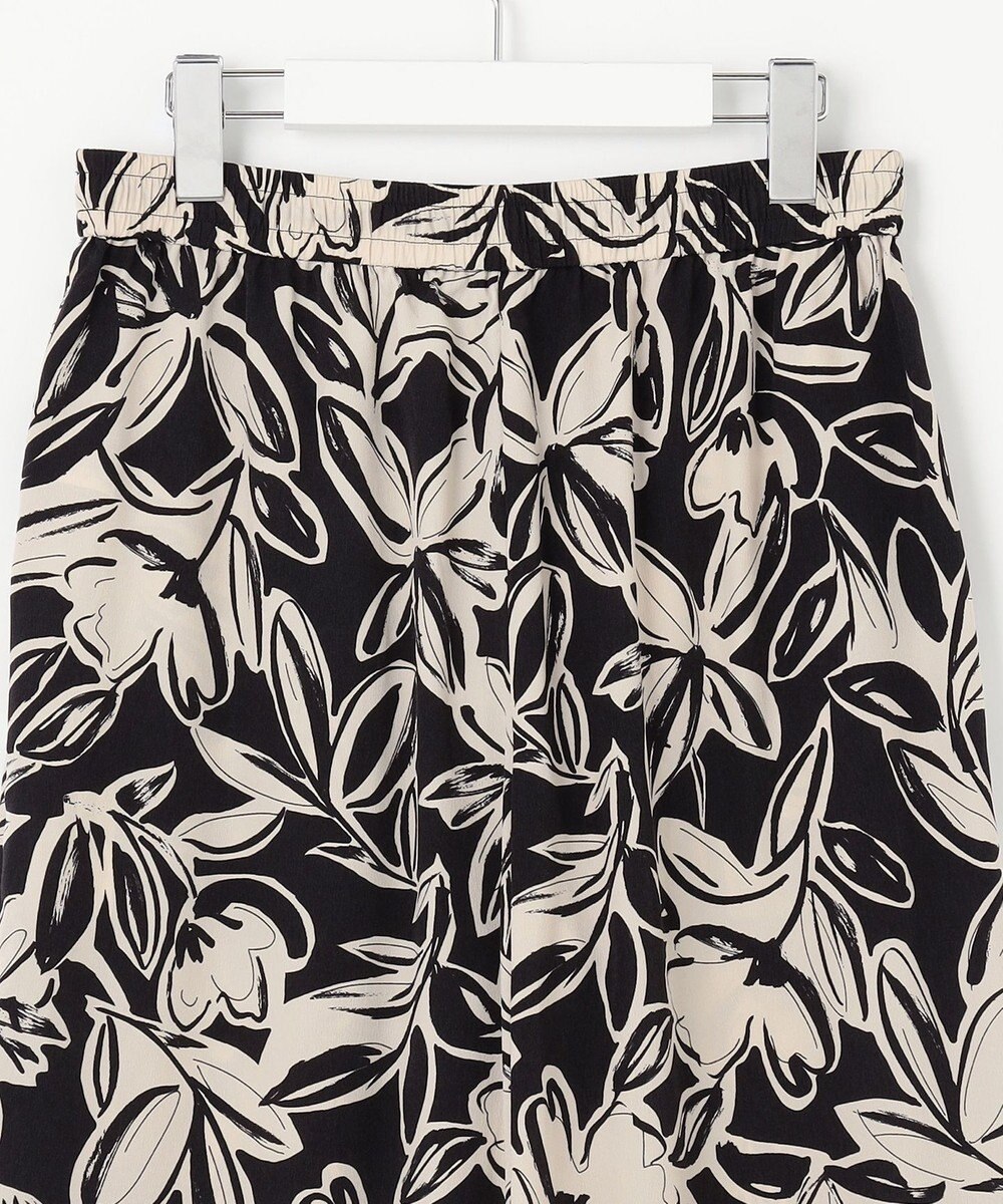 自由区 L 【カタログ掲載・ウエストゴム・洗える】モノトーンフラワープリントワイド パンツ 