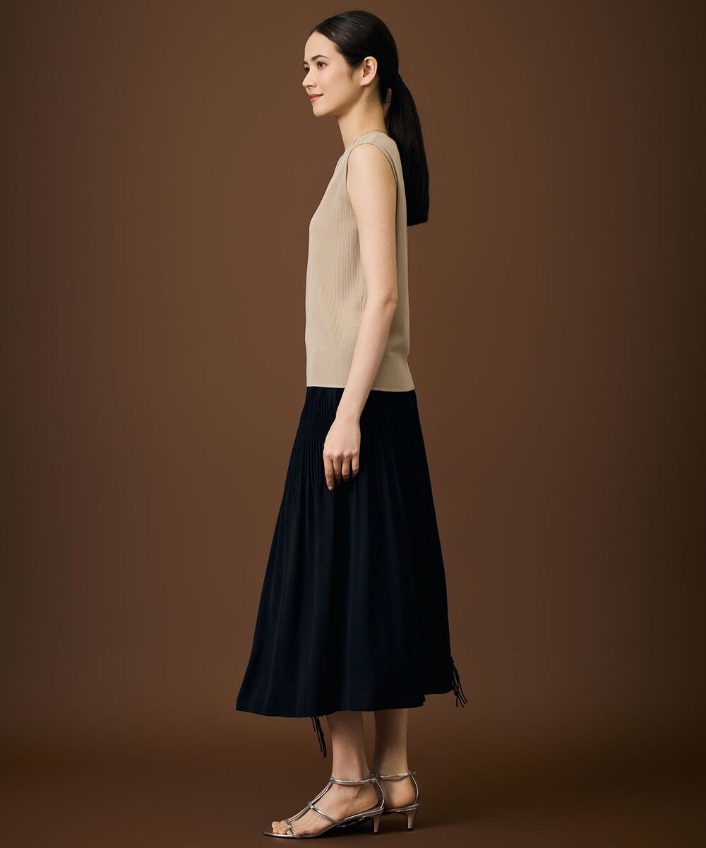 自由区 S 【デザインアップデート・ウエストゴム・セットアップ対応・セレモニー・通勤】ライトサテンプリーツ スカート 