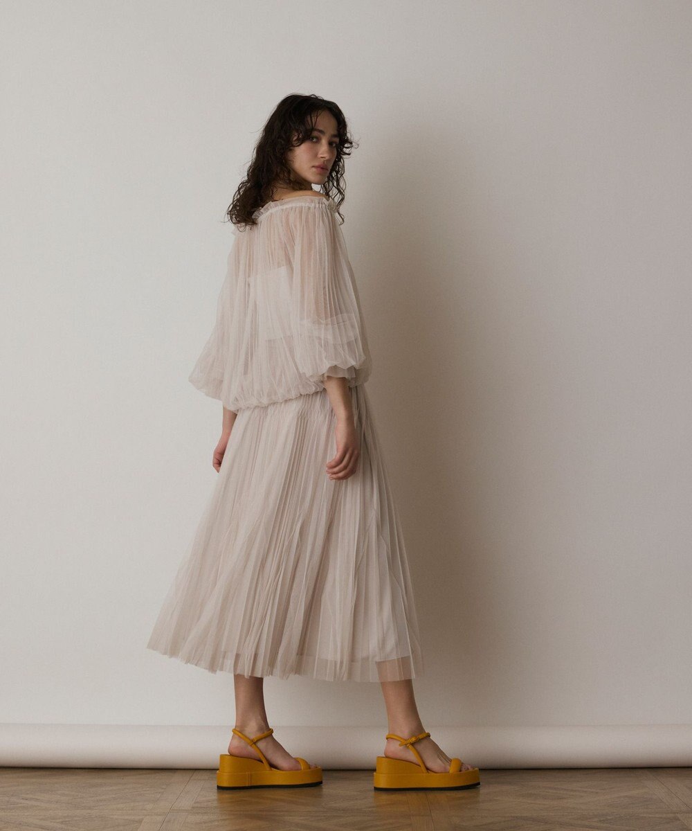 GRACE CONTINENTAL チュールプリーツトップ 