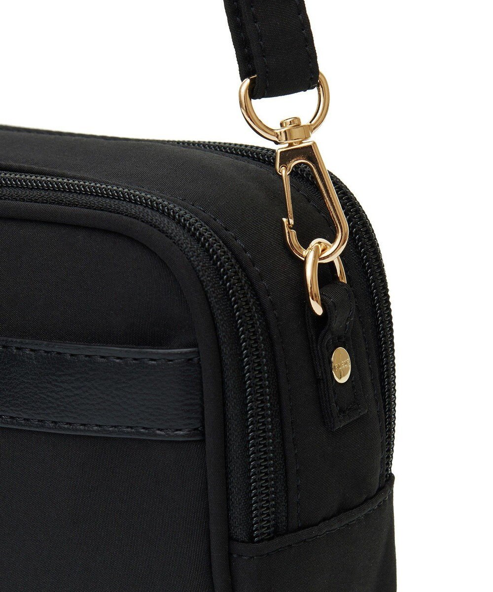 Maison de FLEUR EC限定撥水加工2ルームミニショルダーバッグ 