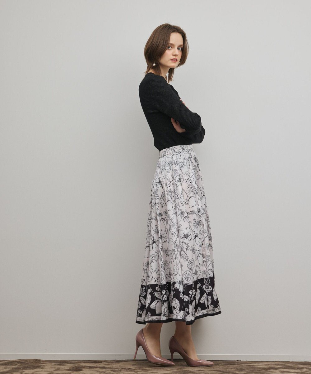 GRACE CONTINENTAL フルーツフラワープリントスカート 