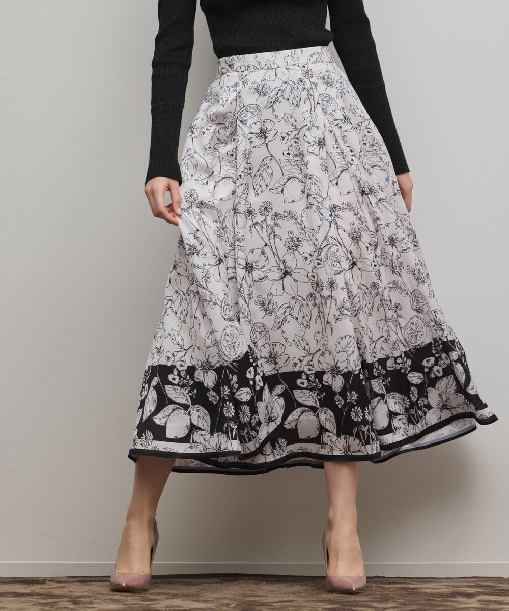 GRACE CONTINENTAL フルーツフラワープリントスカート 