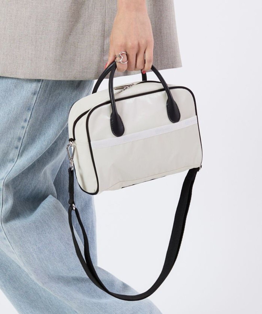LeSportsac SQUARE TH CROSSBODY/アップタウンパールシャイン/ブラック 