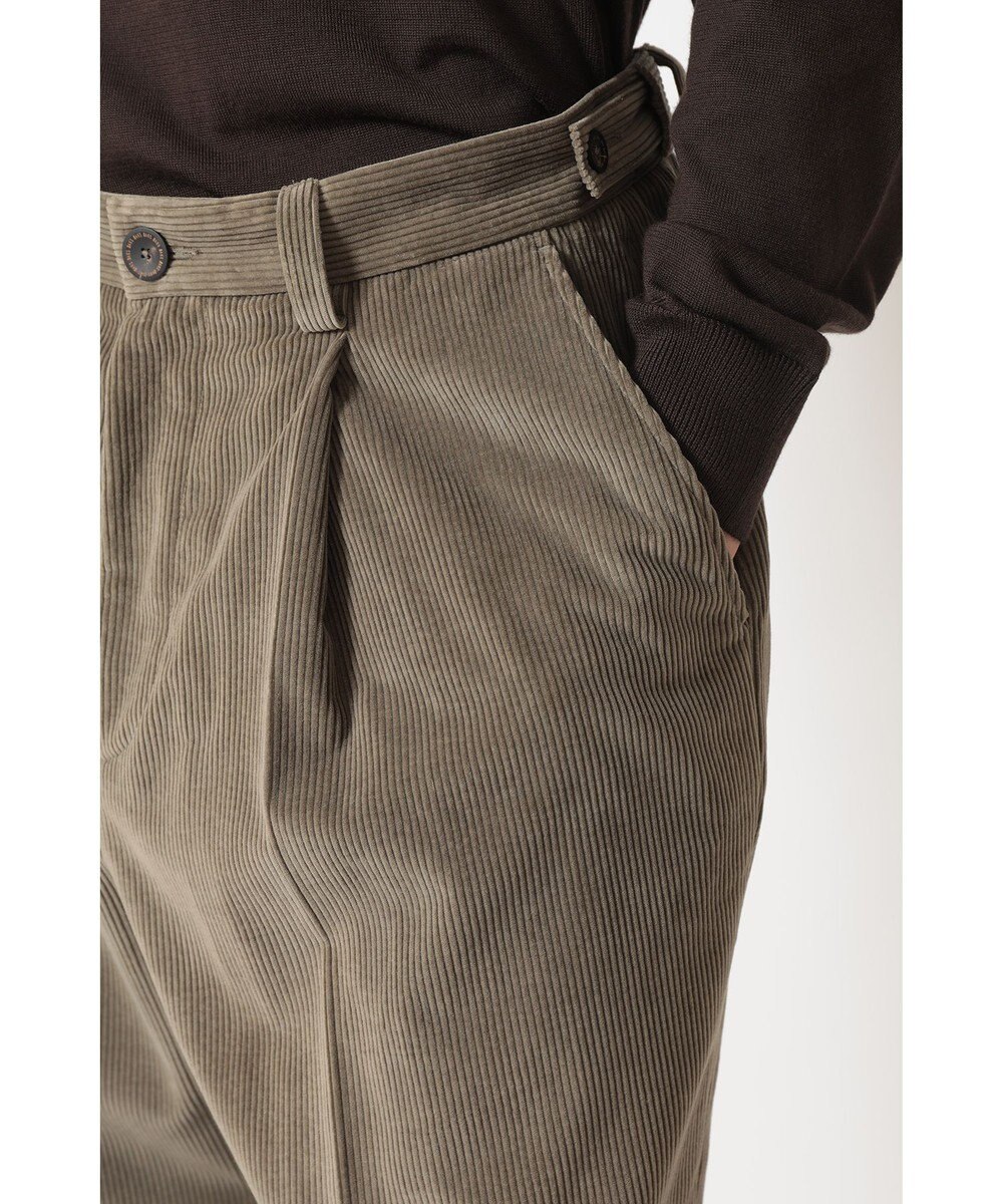 DAKS ソフトコーデュロイ ワイドレッグ ディーププリーツパンツ 