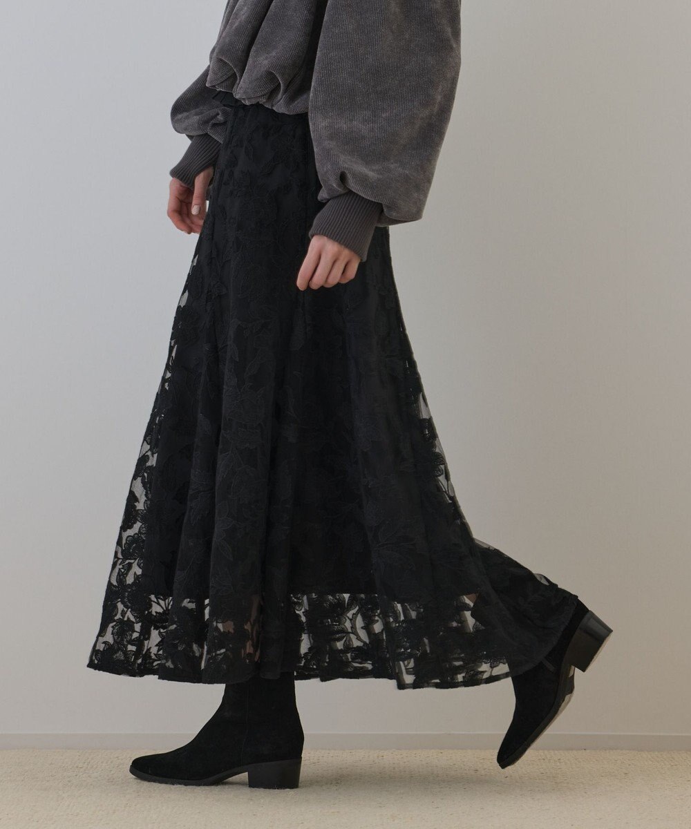 GRACE CONTINENTAL エンブロイダリーフレアスカート 