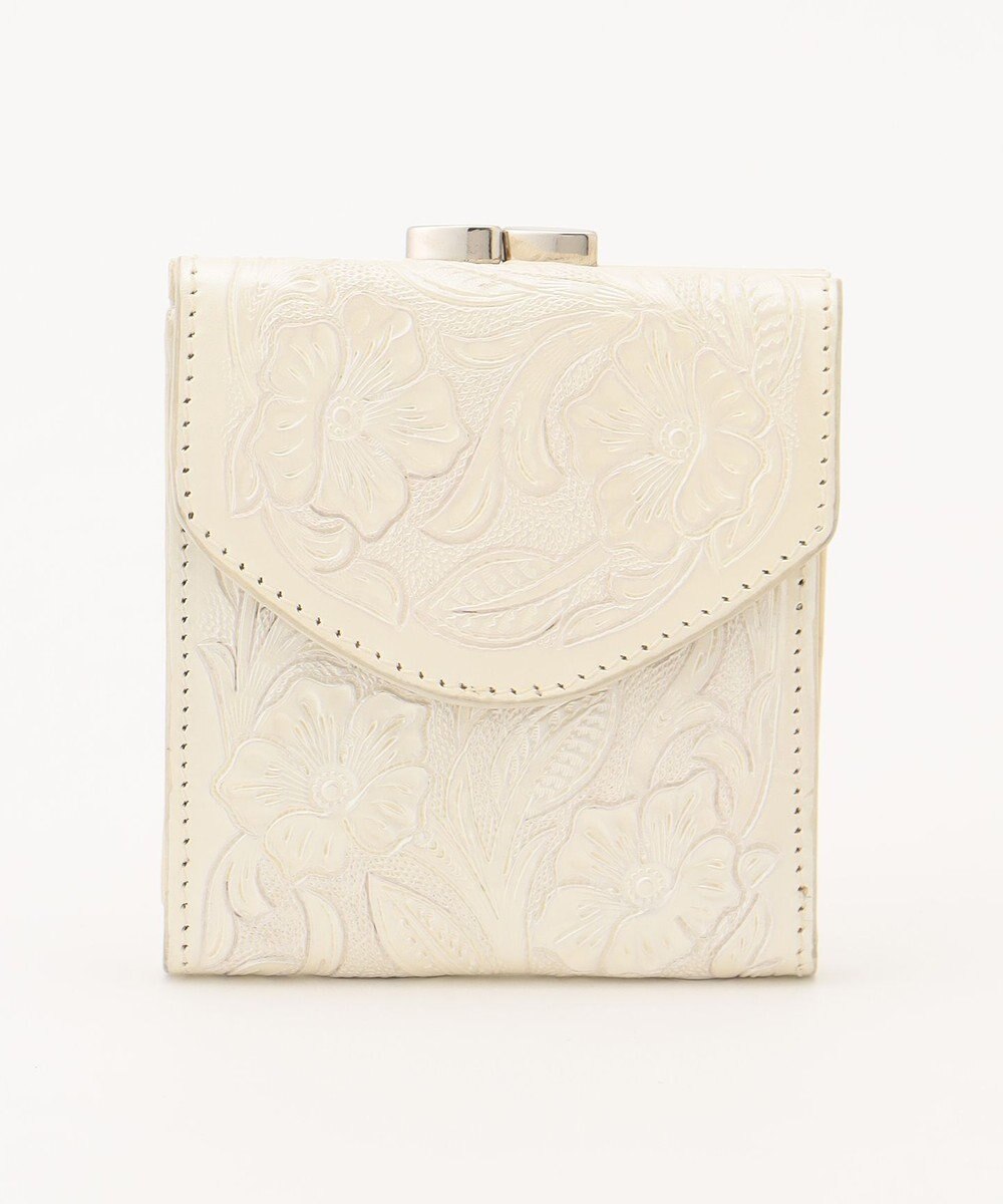 GRACE CONTINENTAL Clasp Wallet パールホワイト