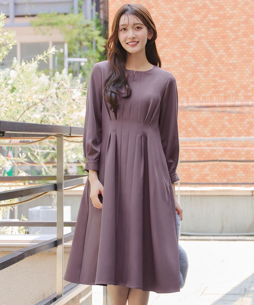 Tiaclasse 【洗える】ビジュー付きフロント切替タックワンピース 