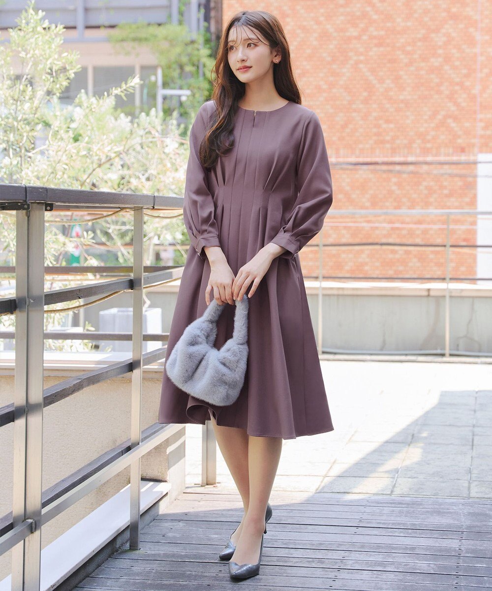 Tiaclasse 【洗える】ビジュー付きフロント切替タックワンピース 