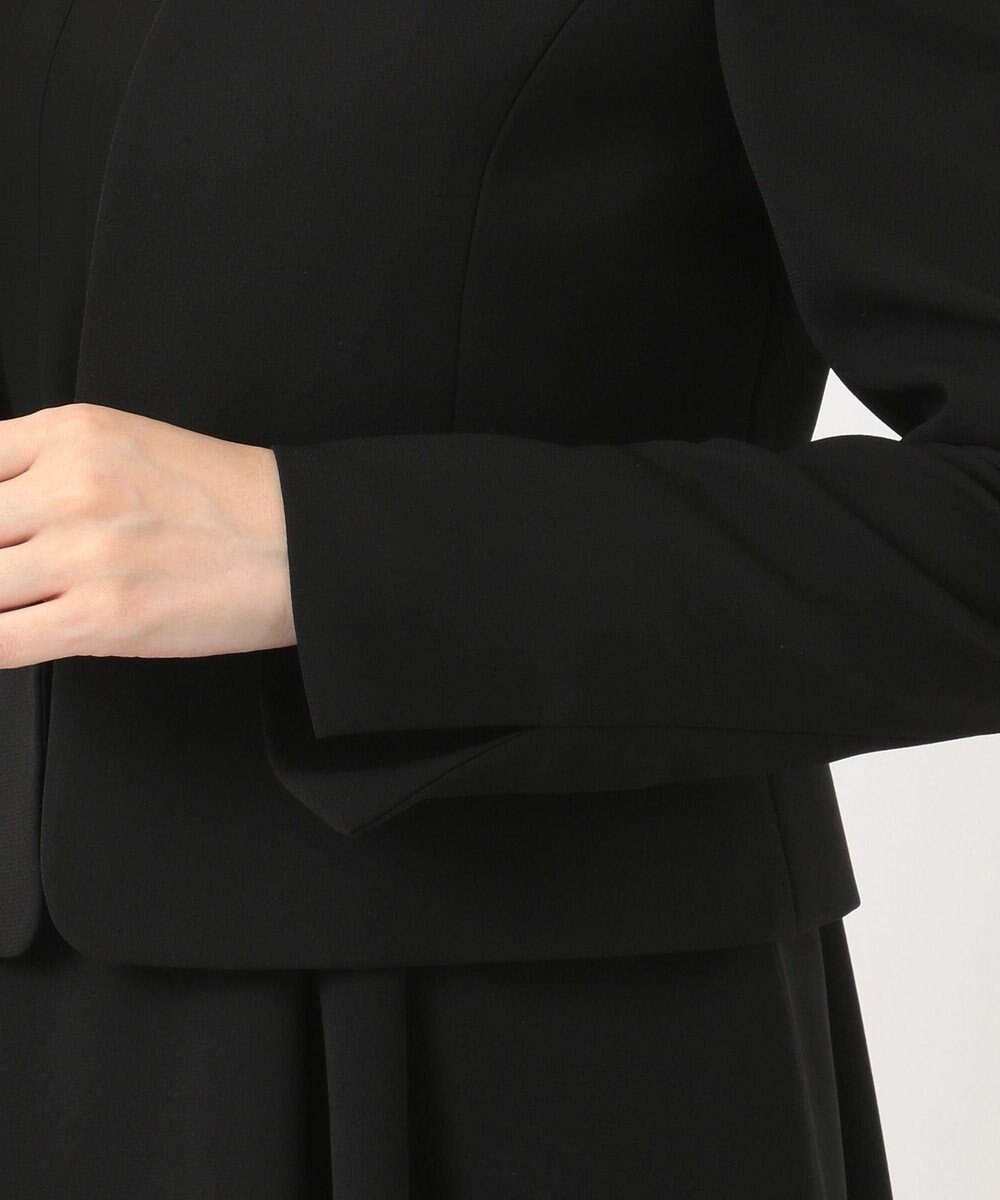 組曲 NOIR 【洗える】ウォッシャブルストレッチバックサテン ジャケット＋ワンピース 