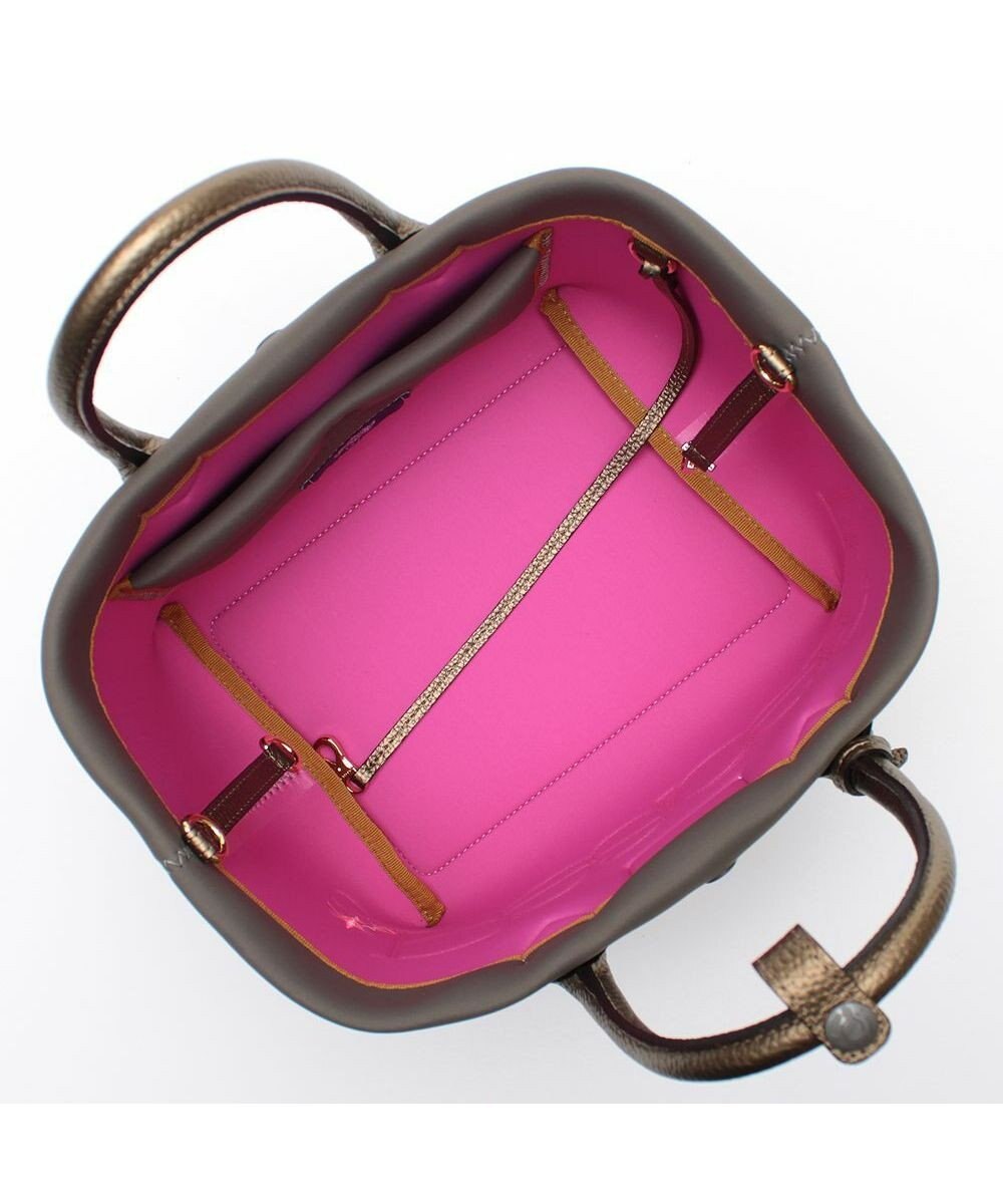 A.D.M.J. 【魔法の様に軽い】マジックライト/コード刺しゅうキューブトート21cm(Dカン付) 