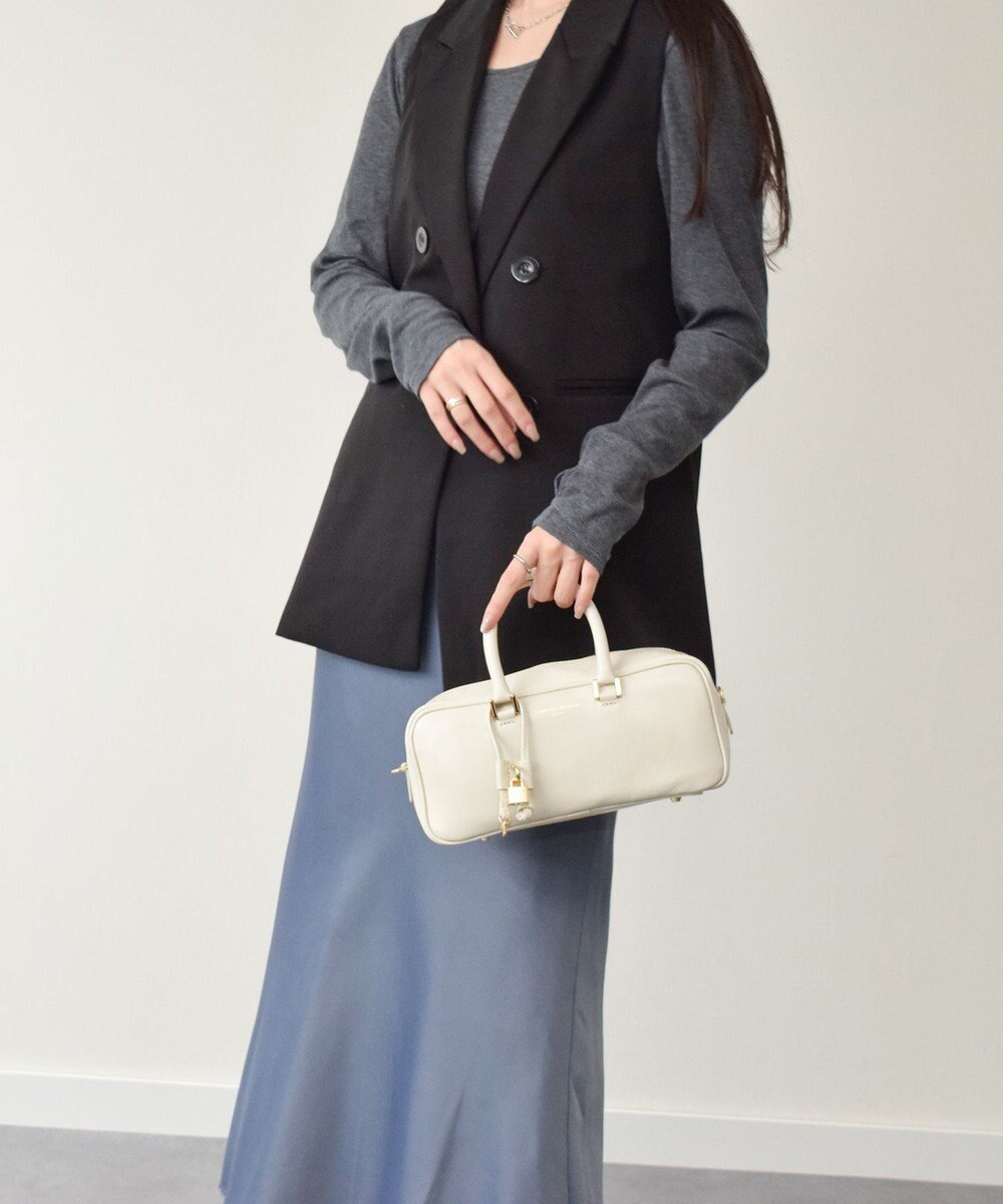 INTER-CHAUSSURES 【CHRISTIAN VILLA】レザーハンドルハンドバッグ 