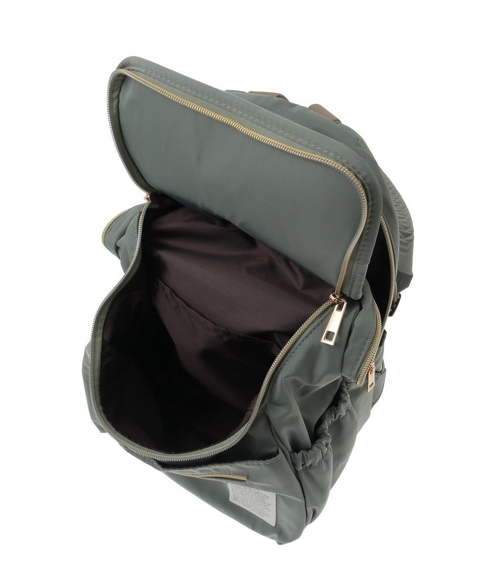 Green Parks ａｎｄｍｉｋｋａ．１０ポケット２層リュック 