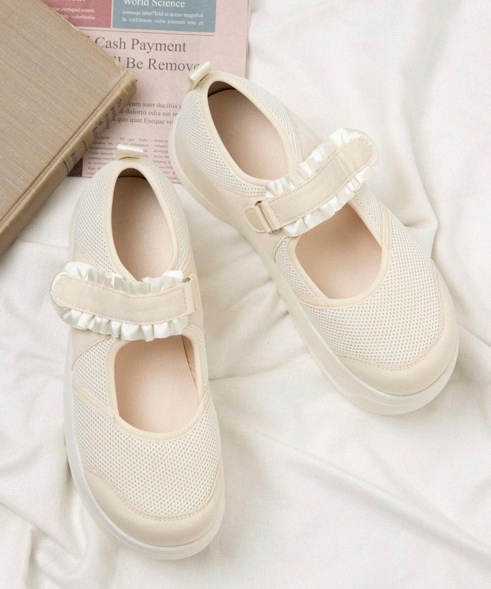 WEGO フリルベルクロシューズ 