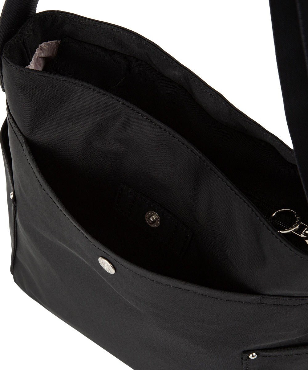 ACE BAGS & LUGGAGE kanana project collection タッセル-e ショルダーバッグ 縦 68871 