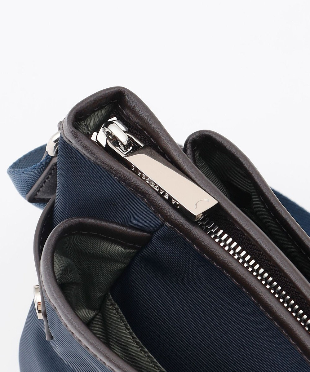 LA BAGAGERIE 【撥水ナイロン】ベーシックポシェット 